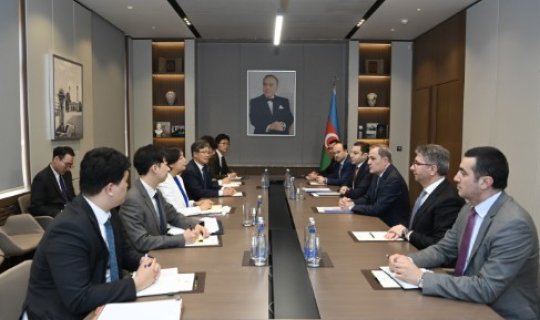 Ceyhun Bayramov Koreya xarici işlər nazirinin müavini ilə görüşüb