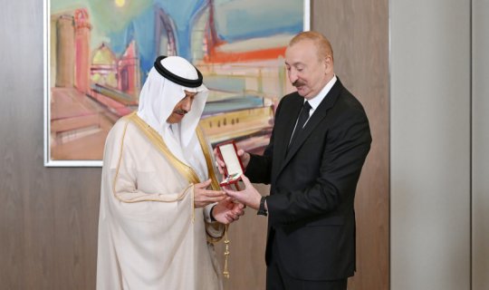 İlham Əliyev İslam İnkişaf Bankı Qrupunun sədrinə "Dostluq" ordenini təqdim edib