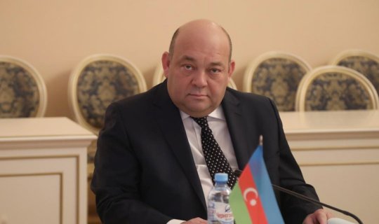 Nazirliklə deputatın rəhbəri olduğu zavod arasında 21 milyonluq müqavilə