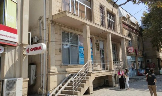 Bu tibb mərkəzində pozuntular aşkarlandı - Nümayəndəsi nazirliyi günahlandırdı