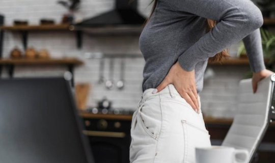Gündə 6 saatdan çox oturanlar diqqət: Ürək xəstəliyi riskini artırır