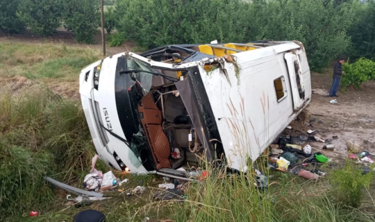 Türkiyədə sərnişin avtobusu aşıb