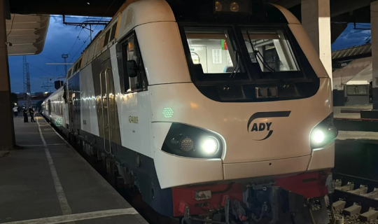 Regionlara gedən sərnişin qatarları Dərnəgüldə də dayanır
