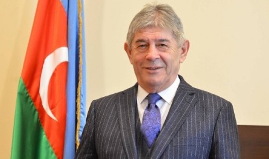 14 ildir eyni ölkədə səfirdir, sabah 80 yaşı tamam olur
