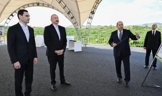 Prezidentlər Füzuli şəhərinin dağıdılmış yerlərinə baxıblar