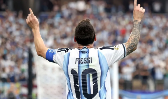 Messi kimsənin edə bilmədiyini etdi