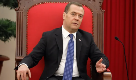 Medvedev Ermənistanı təhdid etdi