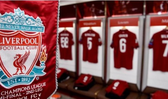"Liverpul" fransız müdafiəçini transfer etdi