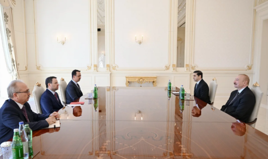 İlham Əliyev türkiyəli naziri qəbul etdi
