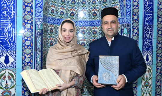 Leyla Əliyeva Yevlaxda Cümə məscidini ziyarət etdi