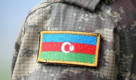 Hərbi qulluqçu vəfat etdi
