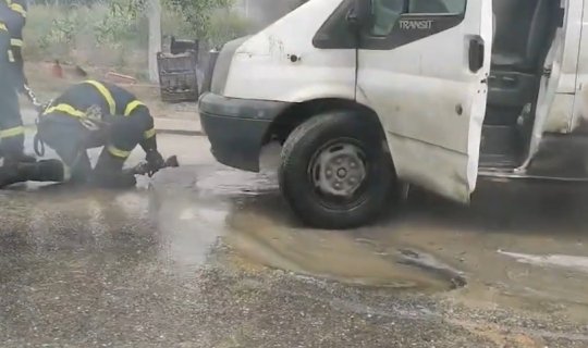 Masazırda &ldquo;Ford&rdquo; yandı - VİDEO
