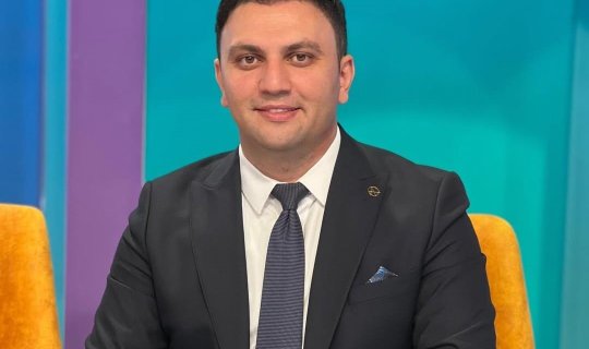 "Ac yatırdım, avtobusa minməyə pulum olmayıb"