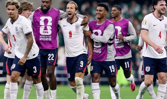 Dünya çempionatı: İngiltərə 1/4 final mərhələsinə vəsiqə qazandı