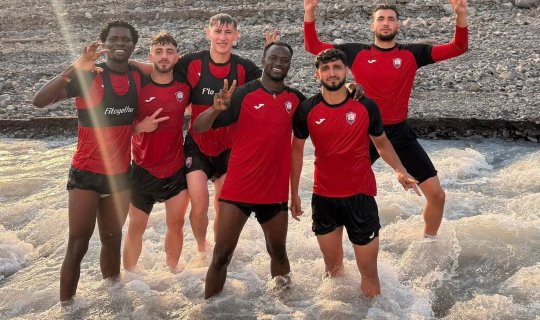 &ldquo;Qəbələ&rdquo;nin futbolçuları çayda belə dincəldi&nbsp;- FOTO