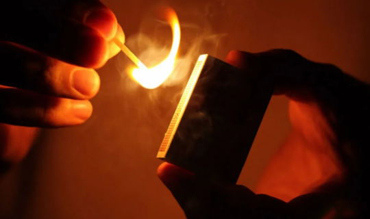 Gəncədə həkimlə mübahisə edən şəxs poliklinikanı yandırmağa çalışdı
