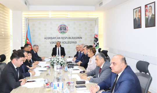 Azərbarbaycanda 3 vəkil cəzalandırıldı
