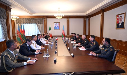 Zakir Həsənov admiralla müzakirələr apardı