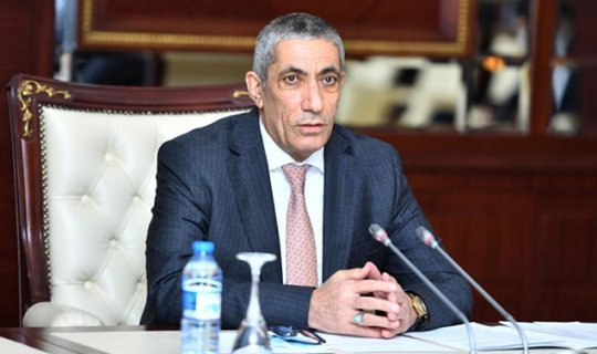 &ldquo;Axı biz hansı dövrdə yaşayırıq?&rdquo; - Siyavuş Novruzov parlamentdə sərt danışdı