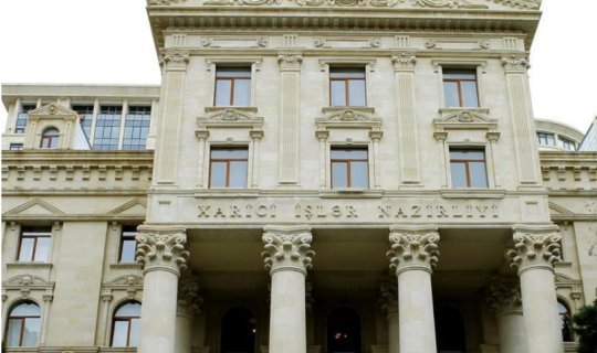 XİN vətəndaşları münaqişə bölgələrində işləməkdən çəkinməyə çağırıb