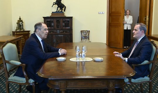 Ceyhun Bayramov və&nbsp;Sergey Lavrov hansı məsələləri müzakirə edib? - Rəsmi açıqlama
