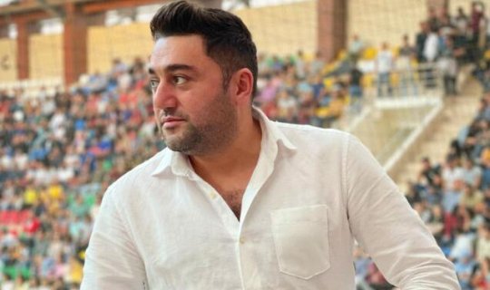 "Adımdan yalan danışıb, camaatı üstümə qaldırmayın"