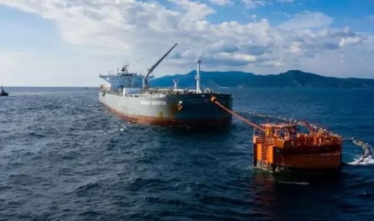 Qazaxıstan nefti daşıyan iki tanker dron hücumuna məruz qaldı