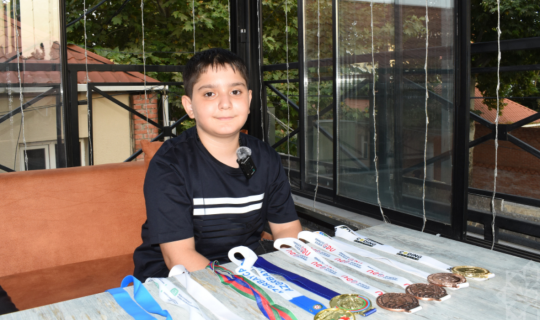 Cəmi 11 yaşı var, artıq dünya çempionudur