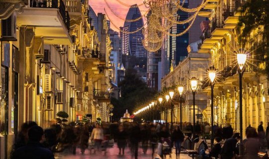 "Torqovı"da turisti qarət etdilər