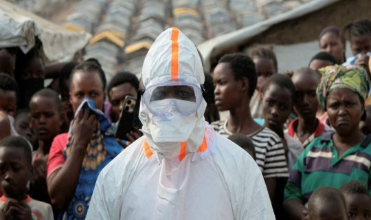 Bu ölkədə Ebola virusuna yoluxma sayı 3 mini keçib, tibb işçiləri tətilə başlayıb