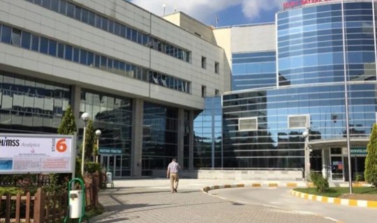 Türkiyədə ət emalı zavodunda kütləvi zəhərlənmə