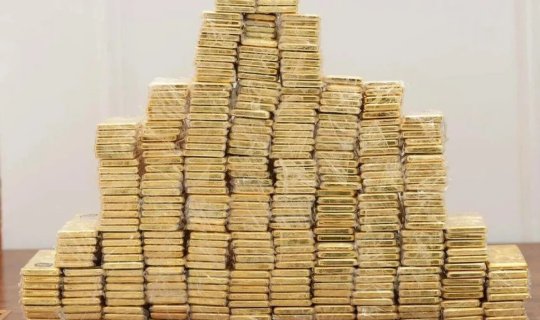 İraqda 400 kq qızıl və 175 milyon dollar müsadirə edilib