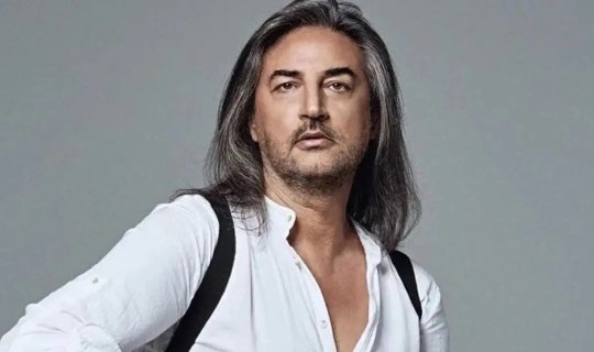 Məşhur müğənni bazarda vanna süngərləri satdı - VİDEO