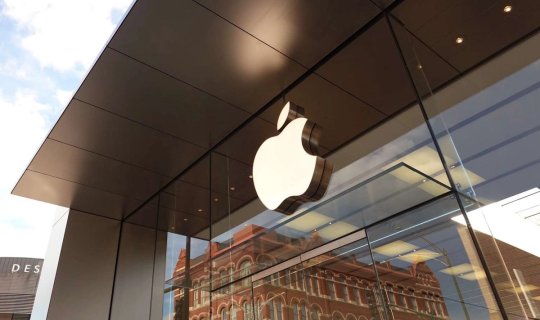 "Apple" yenidən dünyanın ən bahalı şirkəti oldu