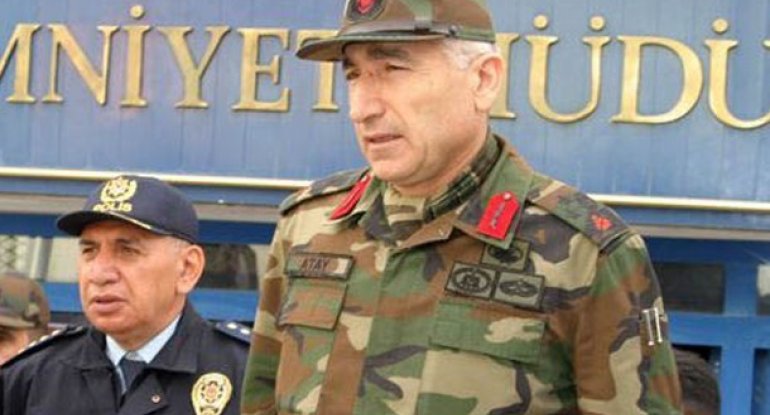 Türk general Bakıda