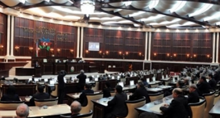 Azərbaycanda parlament seçkilərinə ayrılan pul