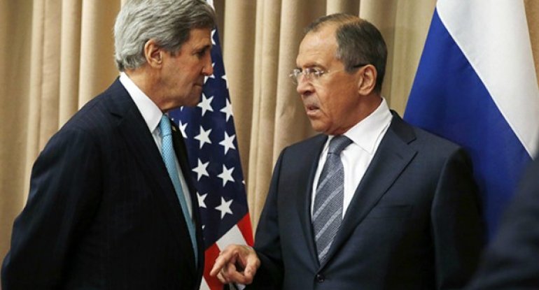 Con Kerri və Sergey Lavrov görüşdü