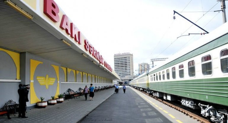 Bakı sərnişin vağzalı təmir olunur