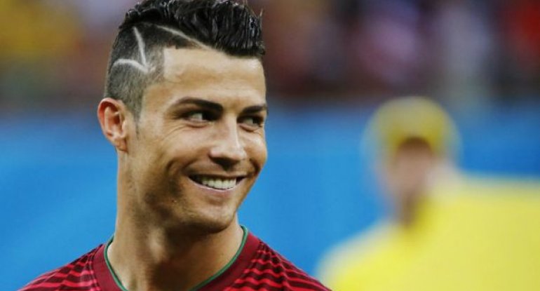 Ronaldo özünü Maykl Ceksona bənzətdi
