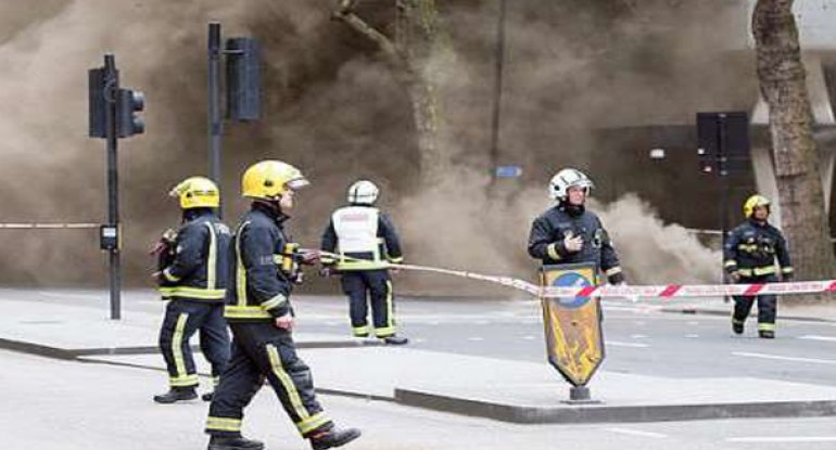 Londonun mərkəzində güclü yağın