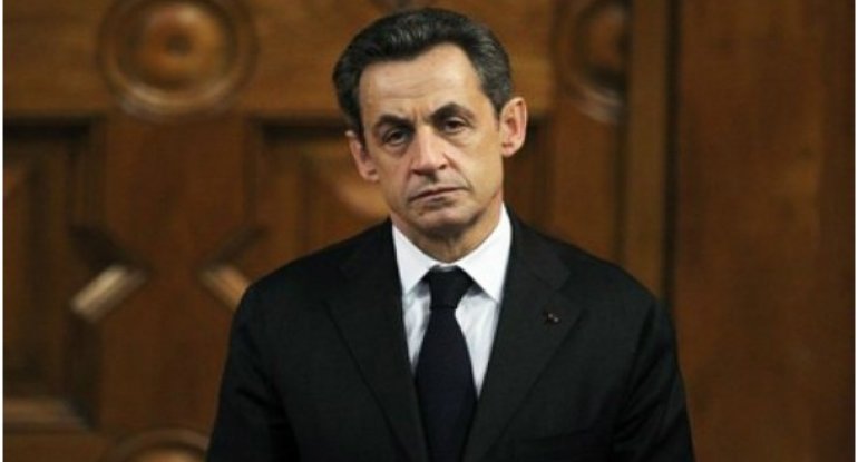 Nikola Sarkozi istintaqa cəlb olunub