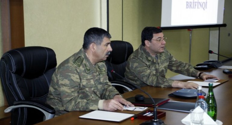 Ordumuzda ilk dəfə: İrimiqyaslı birgə hərbi təlimlərdə gecə vaxtı döyüş atışları həyata keçirilib (FOTO)