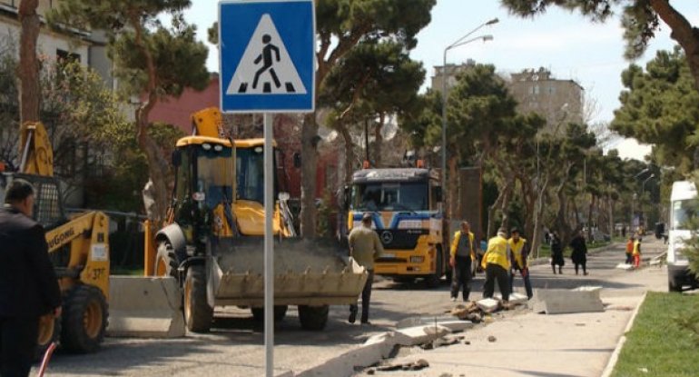 Nərimanovda bir neçə küçə təmir olunur