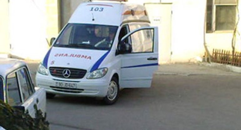 3 uşaq anası özünü öldürdü