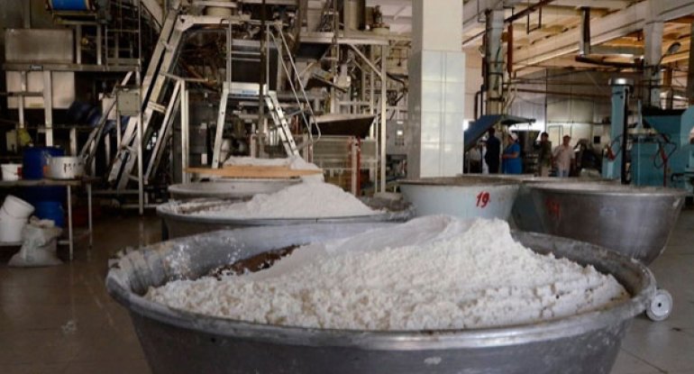 Gəncədəki fabrikdə bunker cırıldı