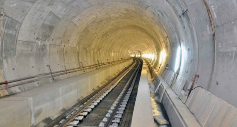 Bakı-Tbilisi-Qars dəmiryol magistralında tunel açılıb