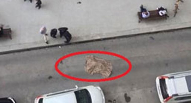 Bakı sakini özünü öldürdü