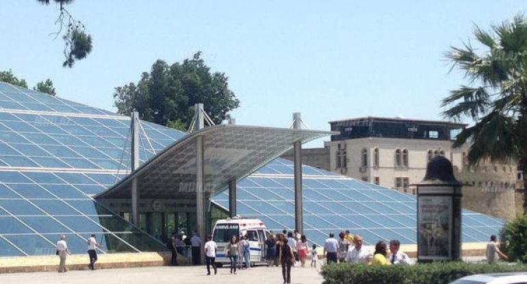 Bakı metrosunda həyəcanlı anlar