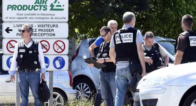Fransada İŞİD hücumu