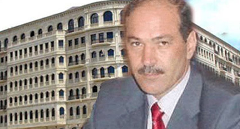 “AMAY Abdulla”: “Kamerada boğuluram, bişirəm...”